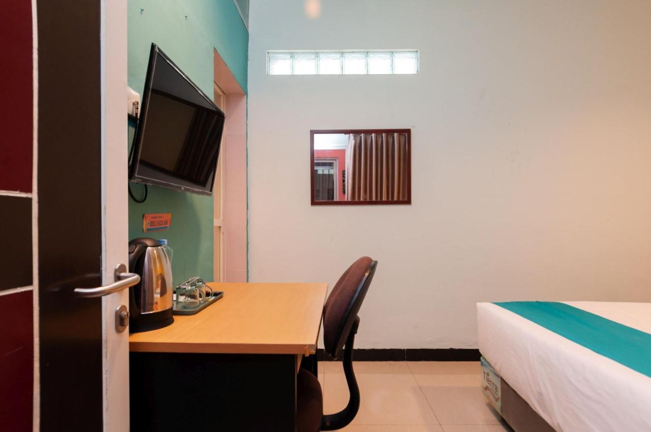 Sans Hotel Finest Medan Eksteriør billede