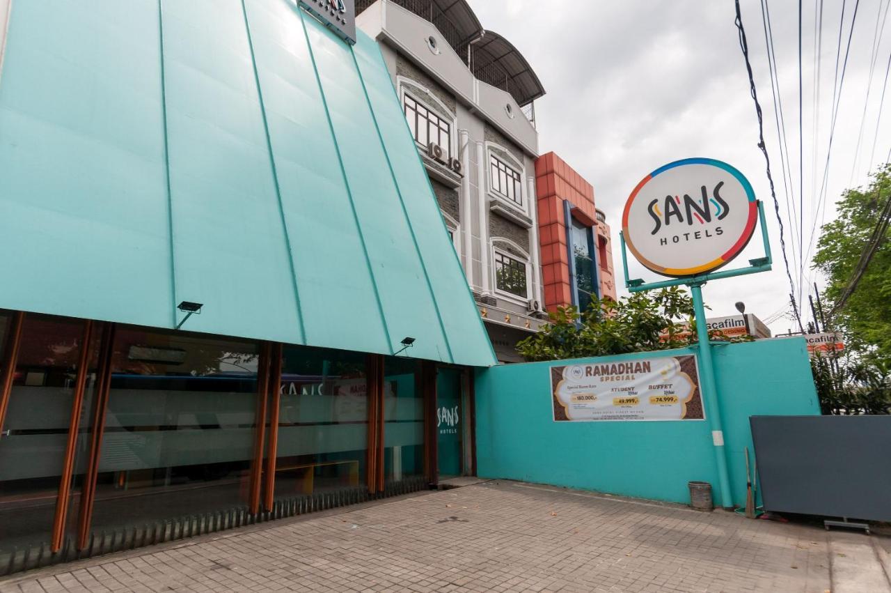 Sans Hotel Finest Medan Eksteriør billede