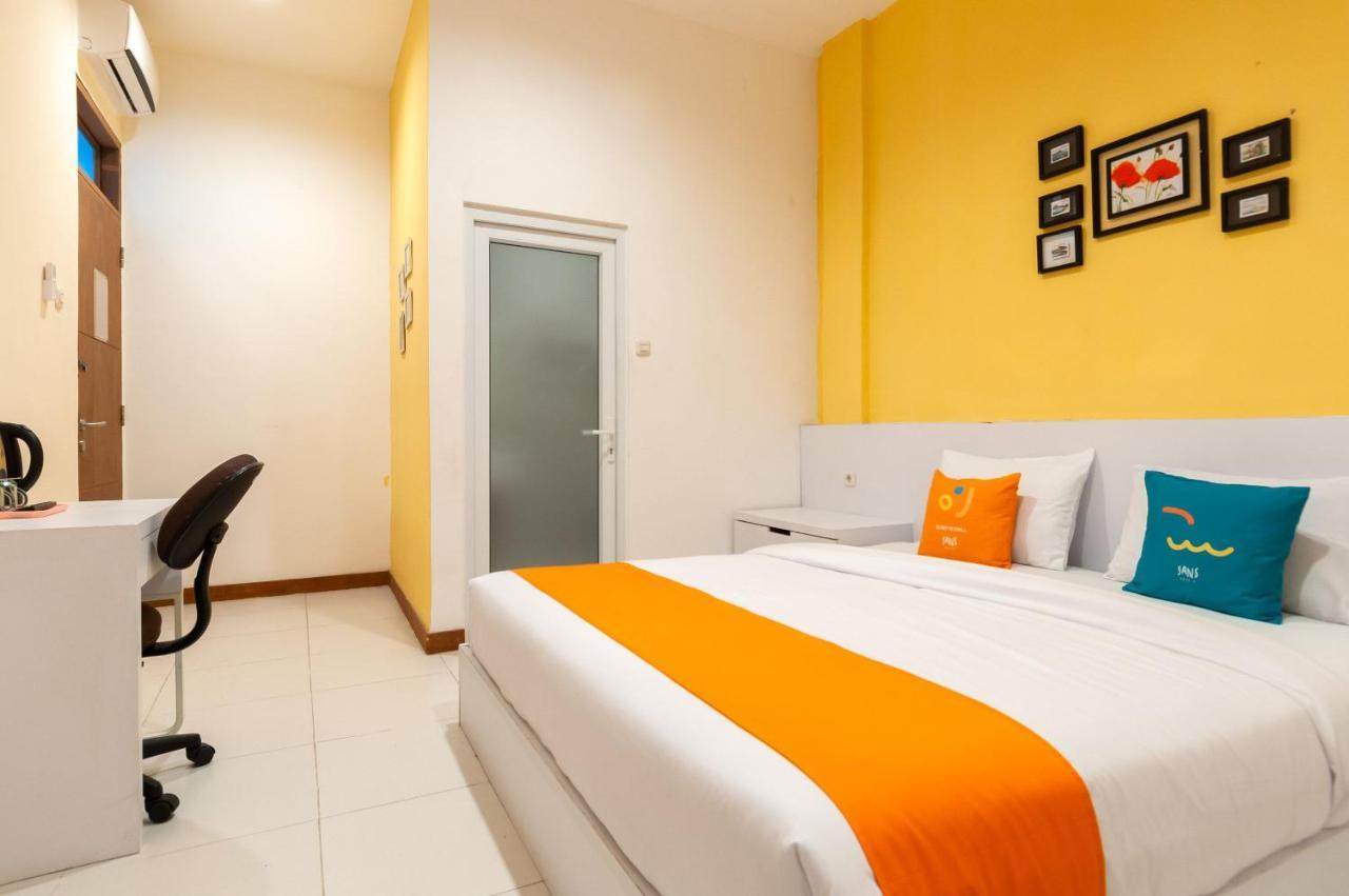 Sans Hotel Finest Medan Eksteriør billede