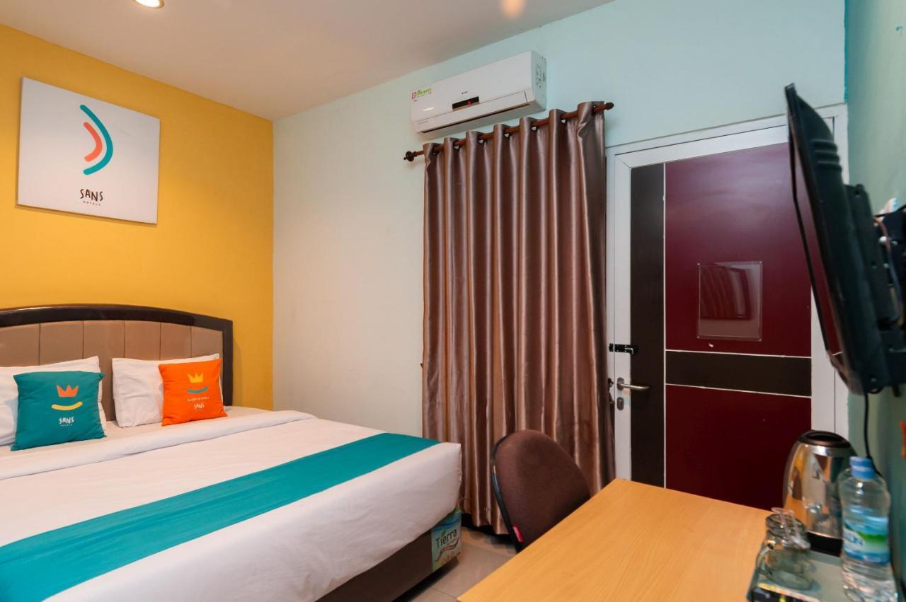 Sans Hotel Finest Medan Eksteriør billede